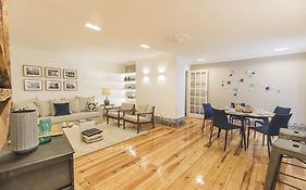 Lovelystay - Downtown Magnificent Flat